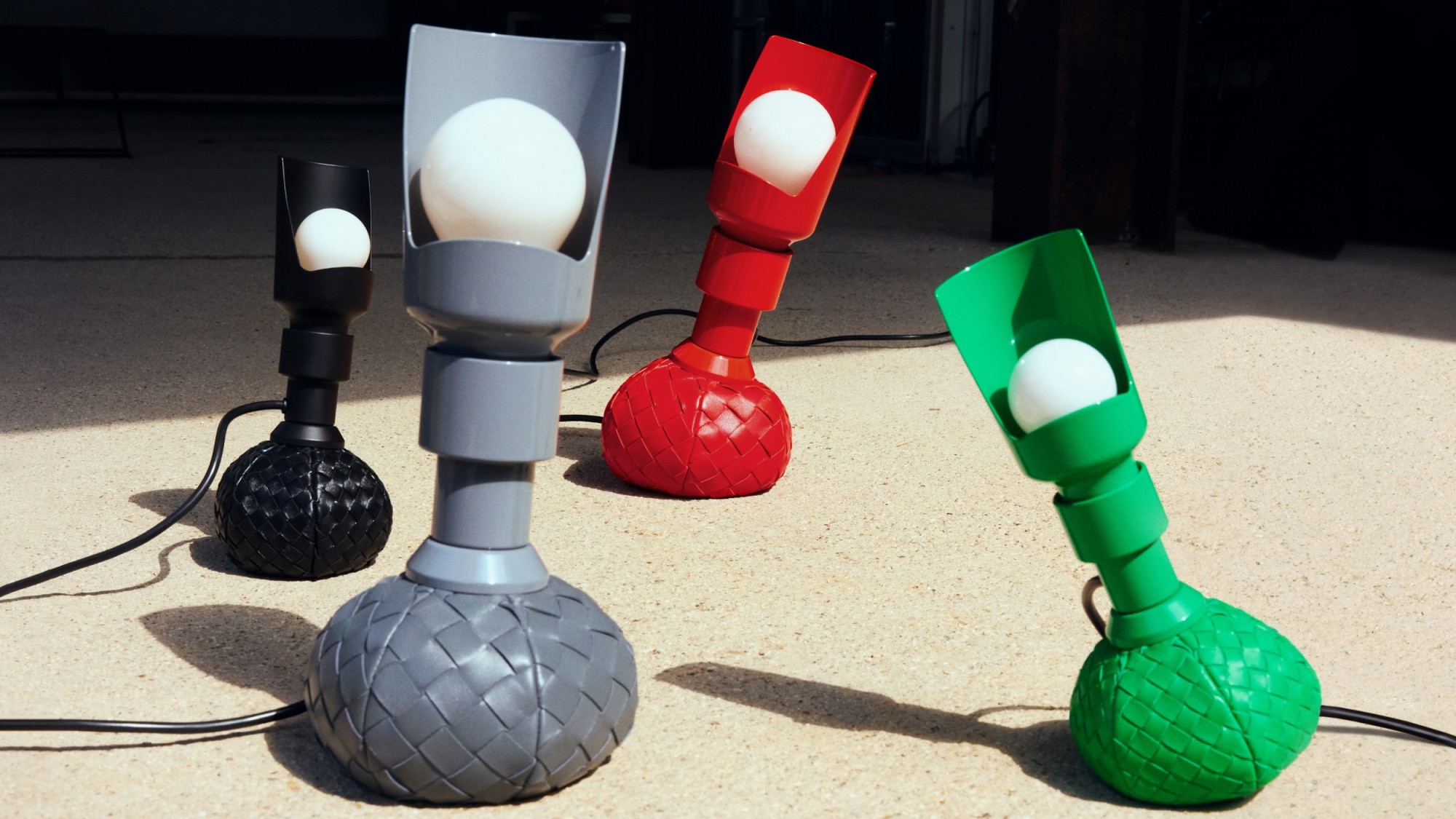 14septembre-flos-600-lamp-flos-x-bottega-veneta-lhh9126ldh13fecfj84qjiob50.jpg