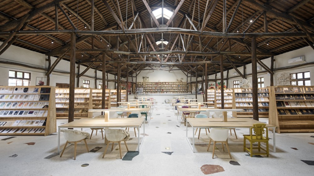 rong-design-library01.jpg