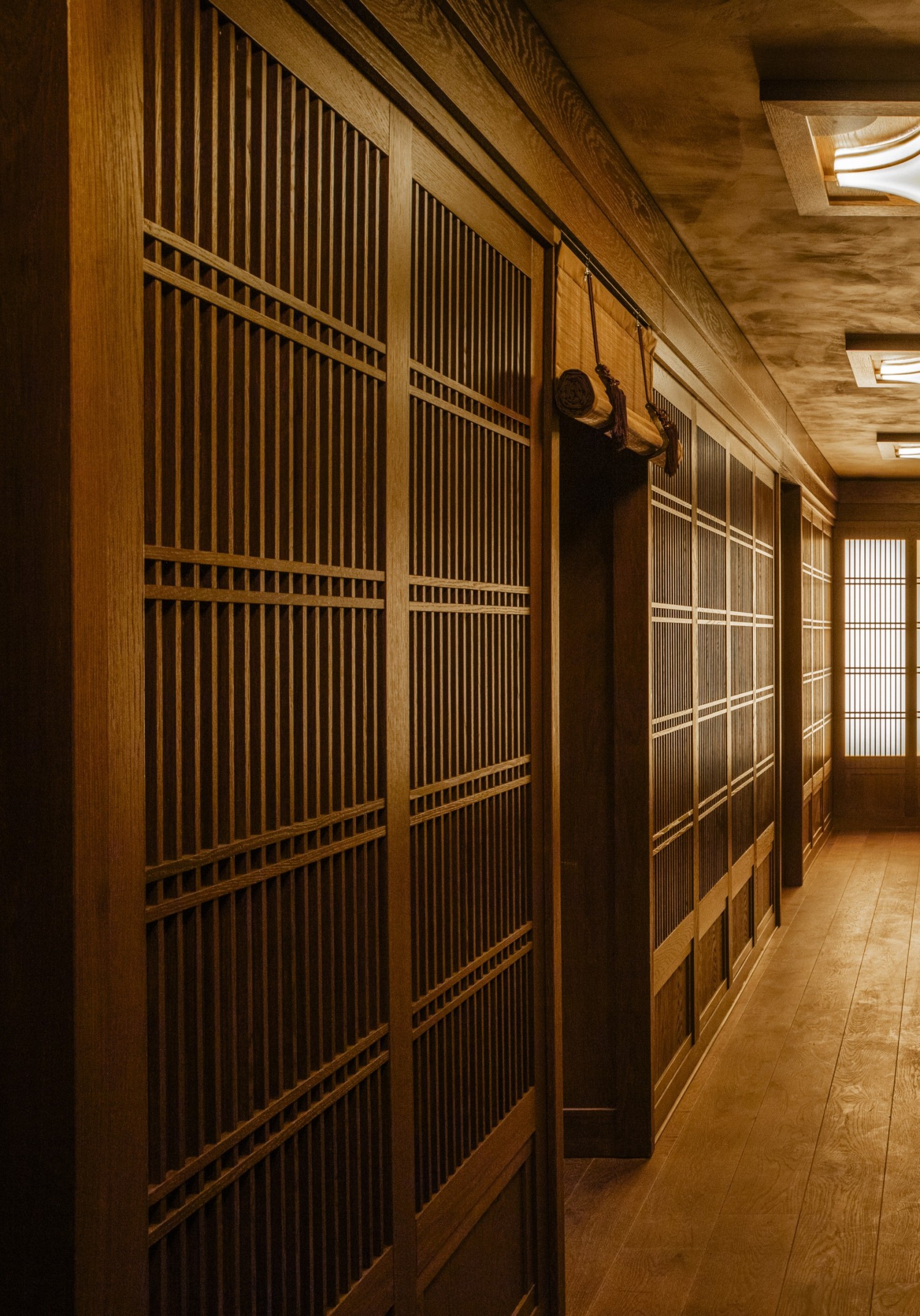 balzac-spa-ikoi-corridor-matthieu-salvaing.jpg