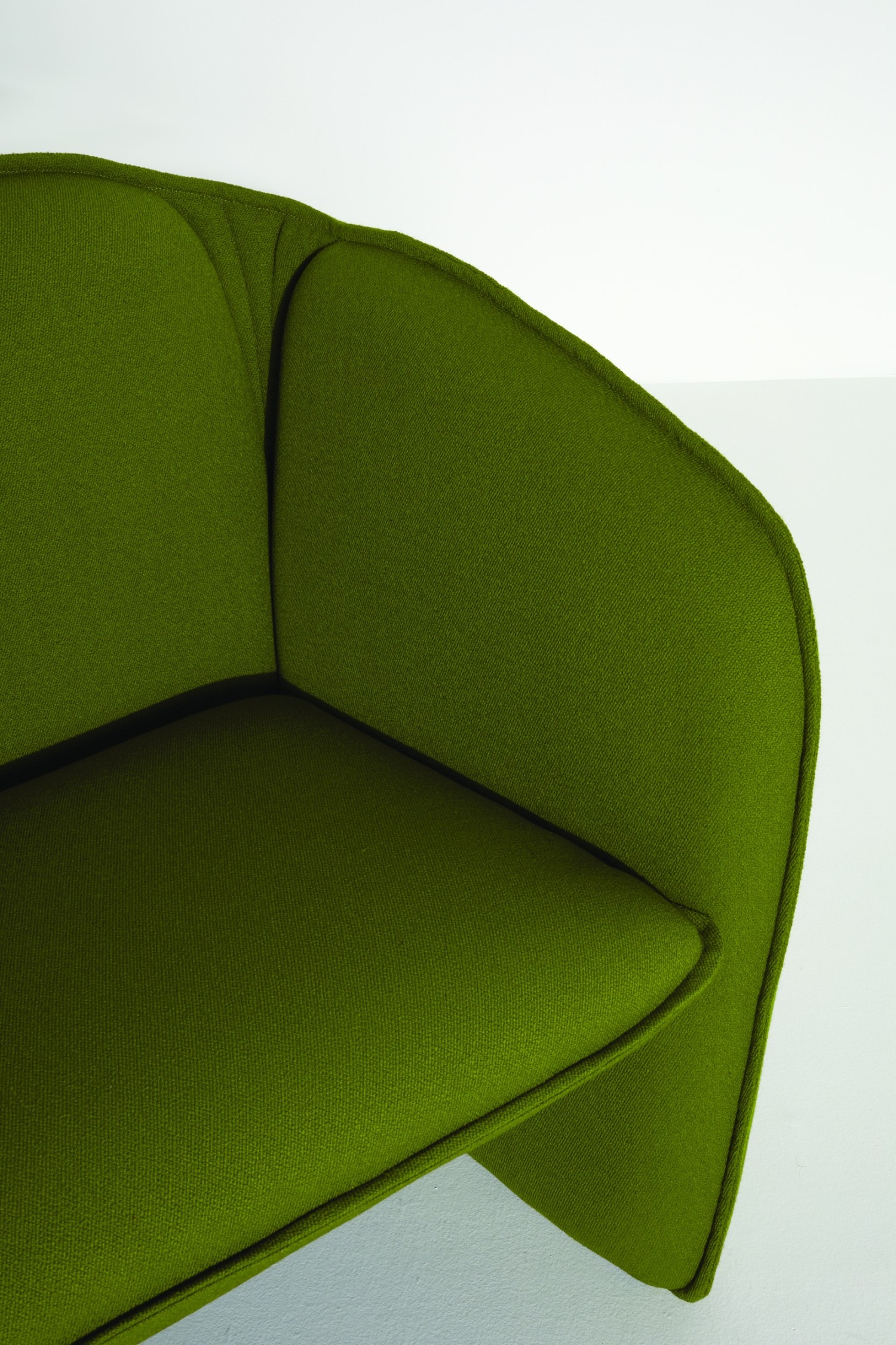 lily-deux-seaters-green_4.jpg