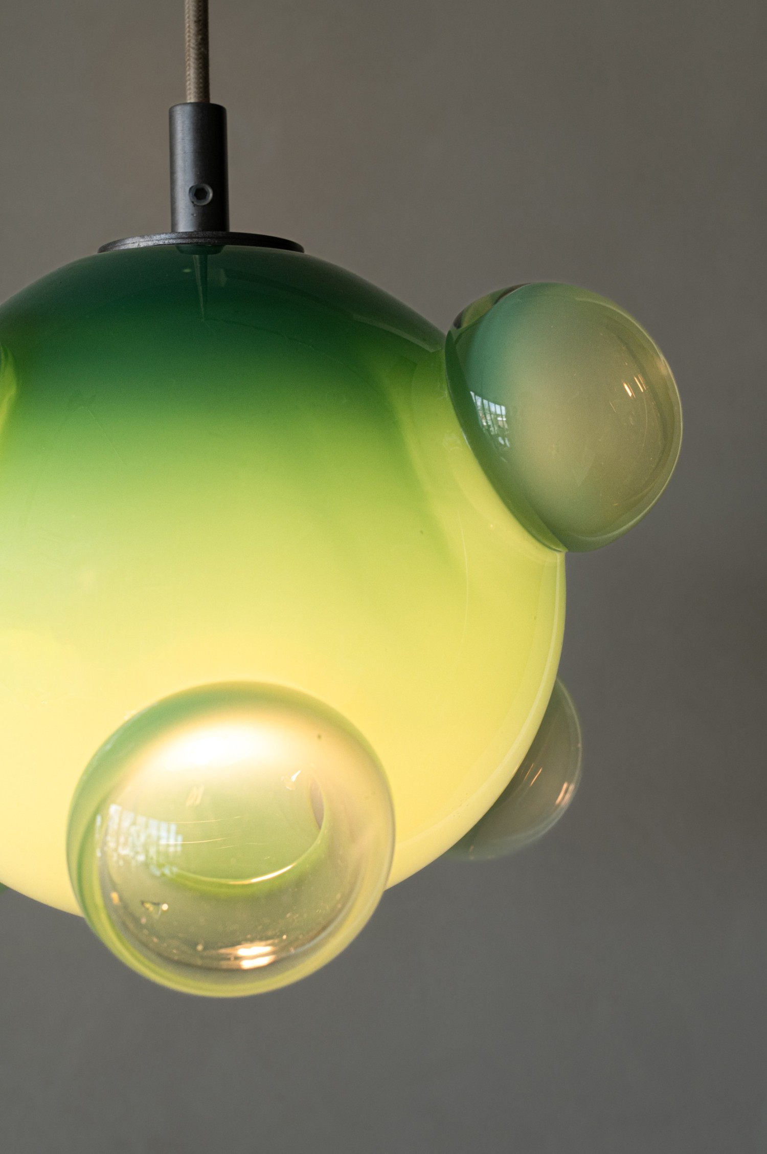 stickyglass.com-m-cooper_230401_sticky-glass_028-copy.jpg