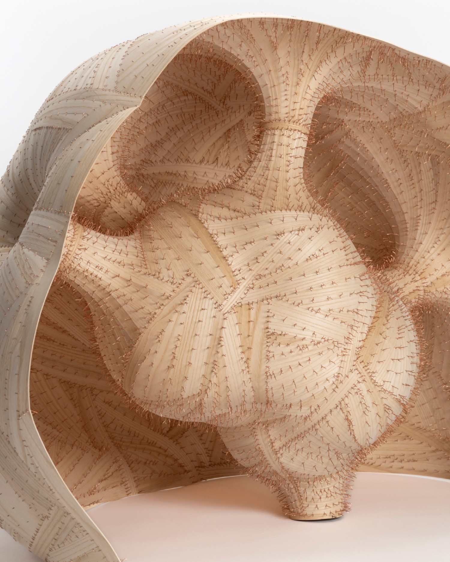 loewe_2024_craft_prize_artworks_heecham_kim_2_rgb_cropped_4x5.jpg